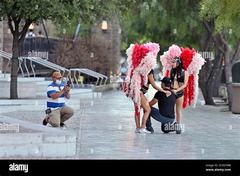 showgirls buskers downtown vegas images.